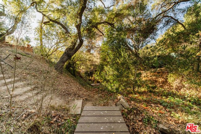 231 Muerdago Road, Topanga (los Angeles), CA 90290