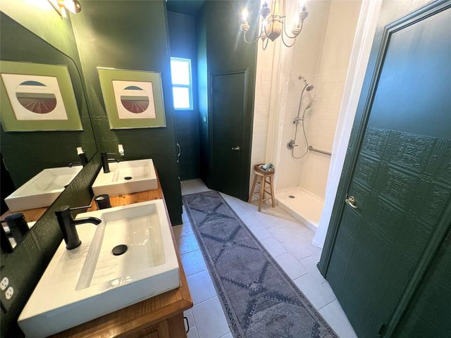 2906 Garvey CV, Austin, TX 78748