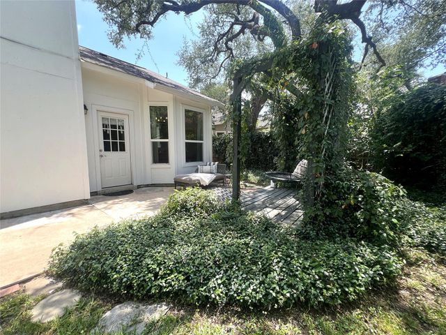 2906 Garvey CV, Austin, TX 78748