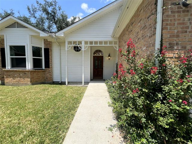 2906 Garvey CV, Austin, TX 78748