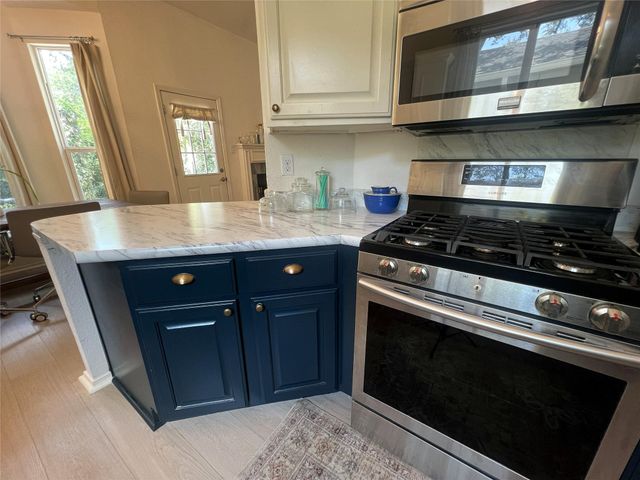 2906 Garvey CV, Austin, TX 78748