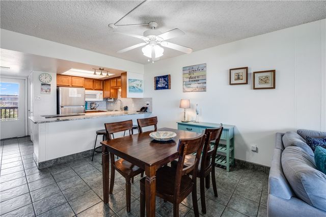 15340 Leeward Dr 302, Corpus Christi, TX 78418