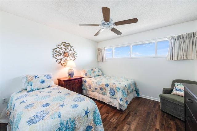 15340 Leeward Dr 302, Corpus Christi, TX 78418