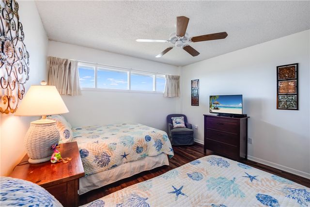 15340 Leeward Dr 302, Corpus Christi, TX 78418