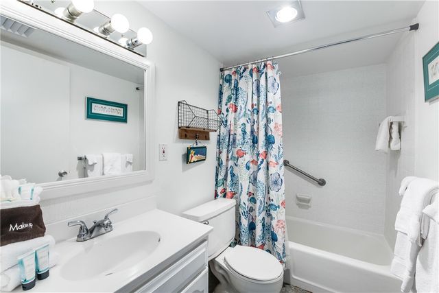15340 Leeward Dr 302, Corpus Christi, TX 78418