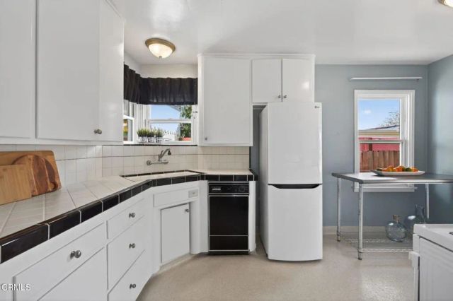 330 N Brent Street, Ventura, CA 93003