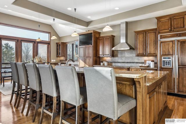 19205 Grande Avenue Circle, Omaha, NE 68022