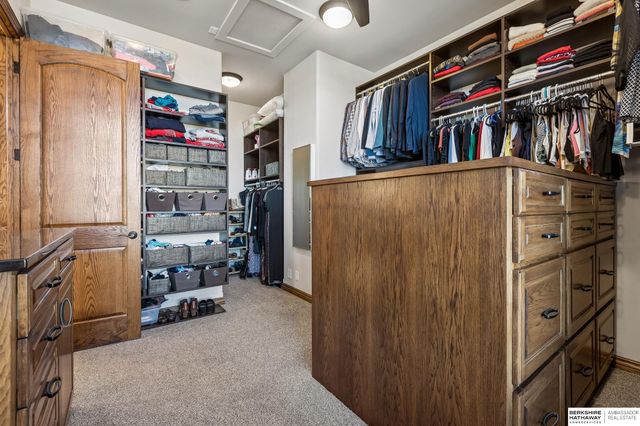 19205 Grande Avenue Circle, Omaha, NE 68022