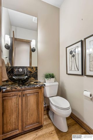 19205 Grande Avenue Circle, Omaha, NE 68022