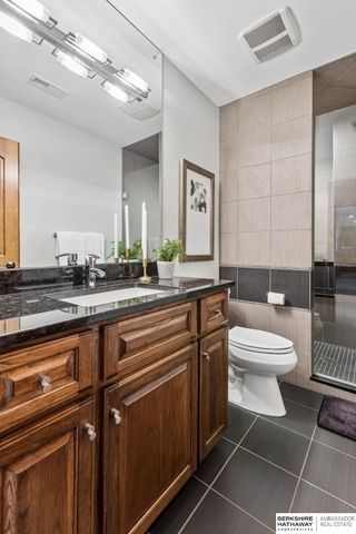 19205 Grande Avenue Circle, Omaha, NE 68022