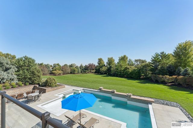 19205 Grande Avenue Circle, Omaha, NE 68022