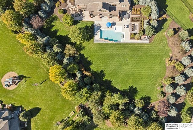 19205 Grande Avenue Circle, Omaha, NE 68022