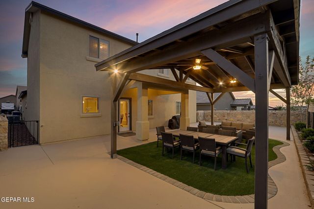 7809 Enchanted Circle, El Paso, TX 79911