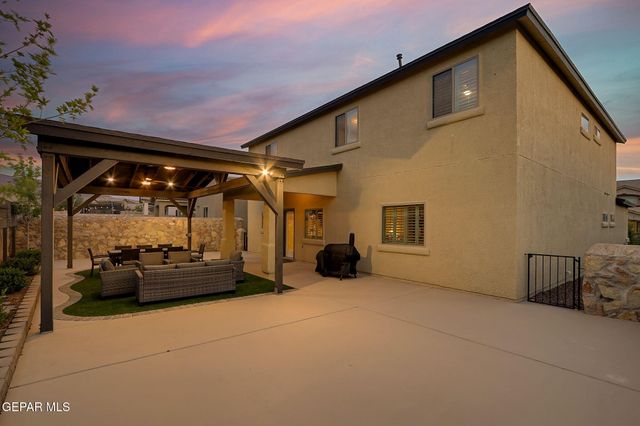 7809 Enchanted Circle, El Paso, TX 79911