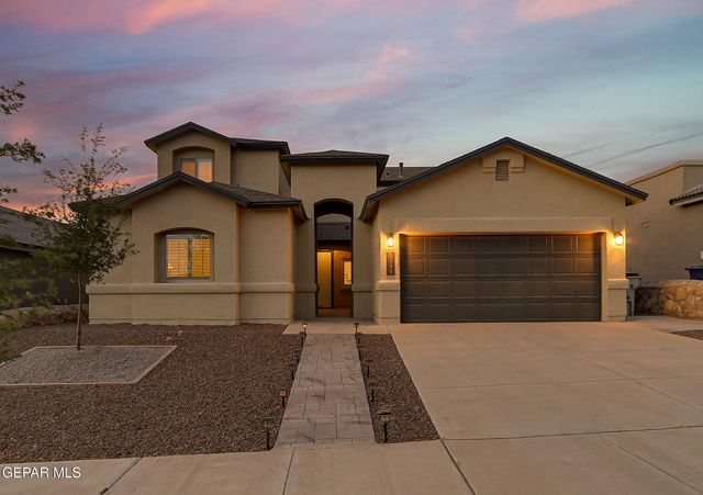 7809 Enchanted Circle, El Paso, TX 79911