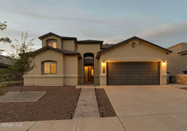 7809 Enchanted Circle, El Paso, TX 79911