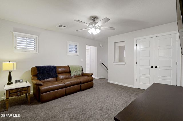 7809 Enchanted Circle, El Paso, TX 79911