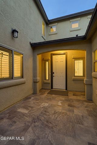 7809 Enchanted Circle, El Paso, TX 79911