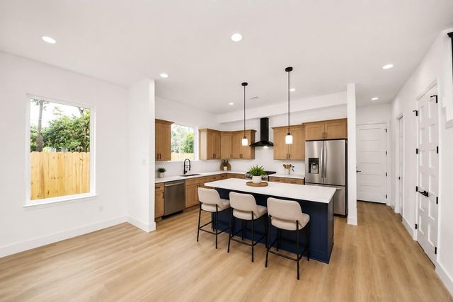 1917 West Street, Houston, TX 77026