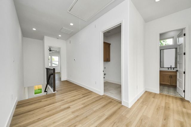1917 West Street, Houston, TX 77026
