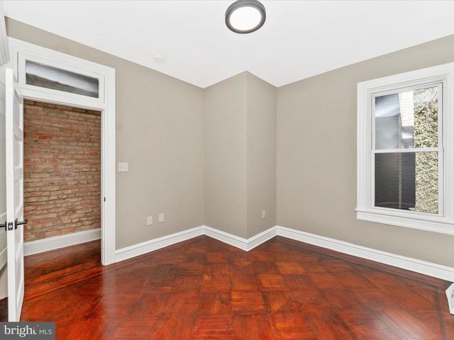 310 E 25TH ST, Baltimore, MD 21218