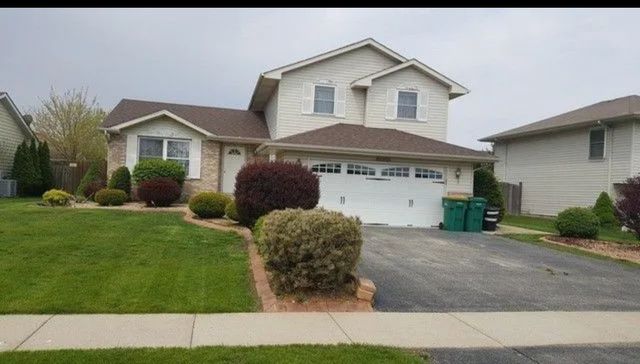 2111 Lolo Pass Drive, Plainfield, IL 60586