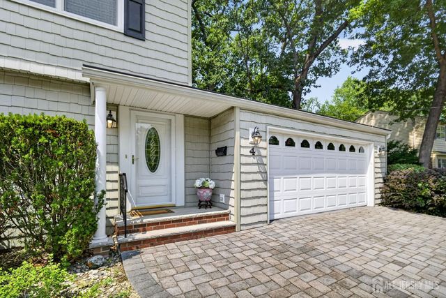 4 Darby Road, East Brunswick, NJ 08816