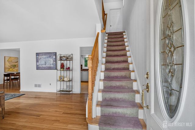 4 Darby Road, East Brunswick, NJ 08816