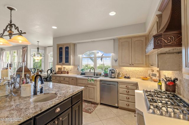 2966 Eagle Rock Court, Reno, NV 89511