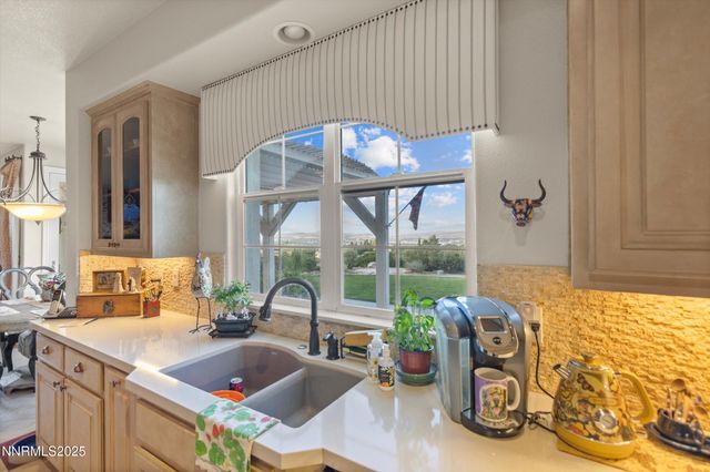 2966 Eagle Rock Court, Reno, NV 89511