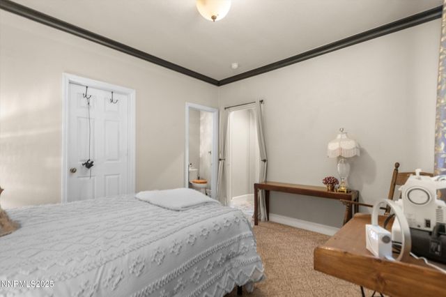 2966 Eagle Rock Court, Reno, NV 89511