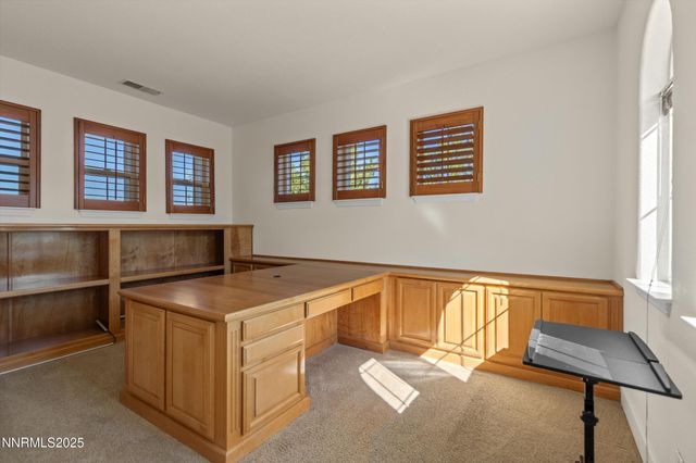 2966 Eagle Rock Court, Reno, NV 89511