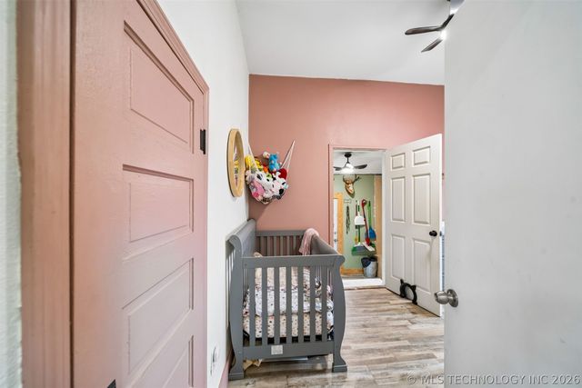 103 S 12th Street, Henryetta, OK 74437
