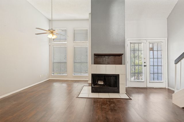 3406 Country Club Drive W 272, Irving, TX 75038