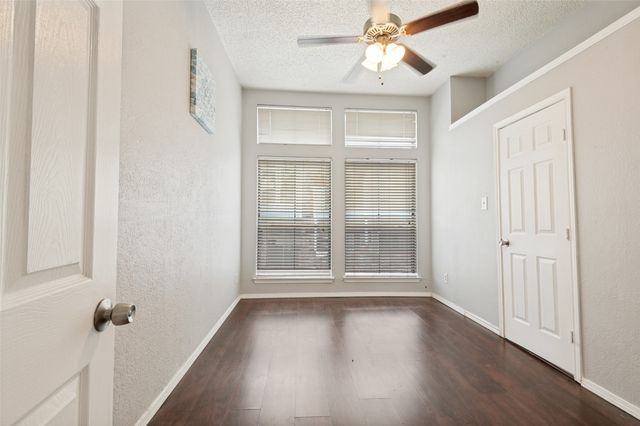 3406 Country Club Drive W 272, Irving, TX 75038
