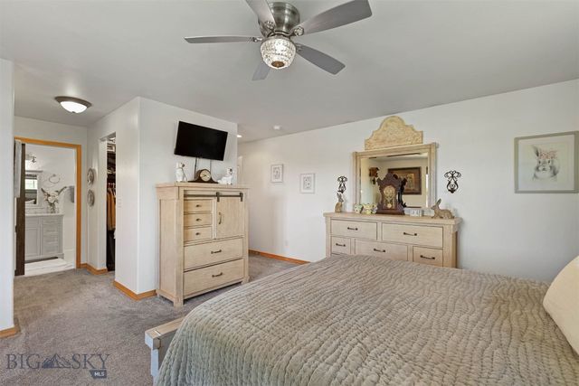 75 Flys Crossing Road, Manhattan, MT 59741