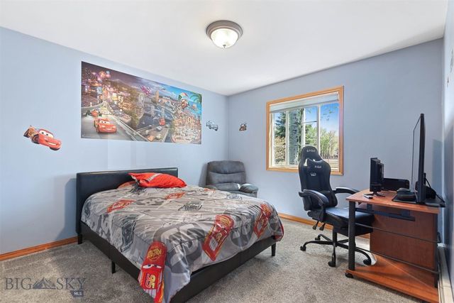 75 Flys Crossing Road, Manhattan, MT 59741