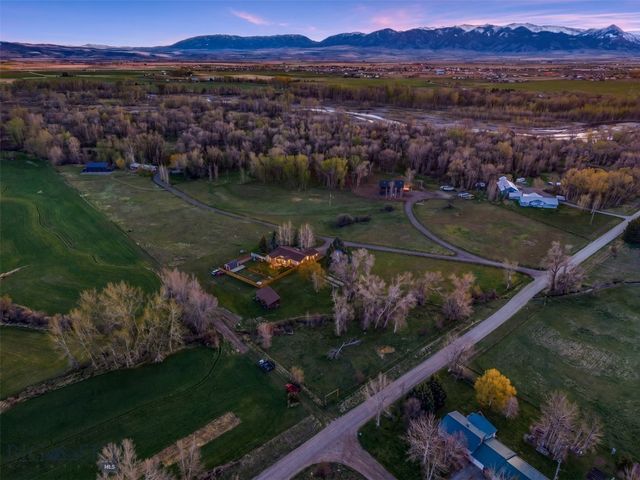 75 Flys Crossing Road, Manhattan, MT 59741