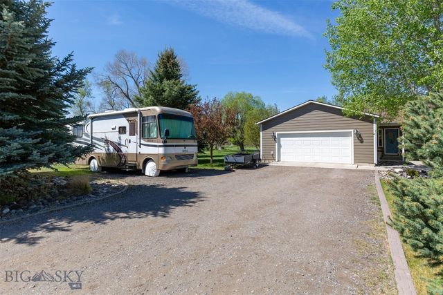 75 Flys Crossing Road, Manhattan, MT 59741
