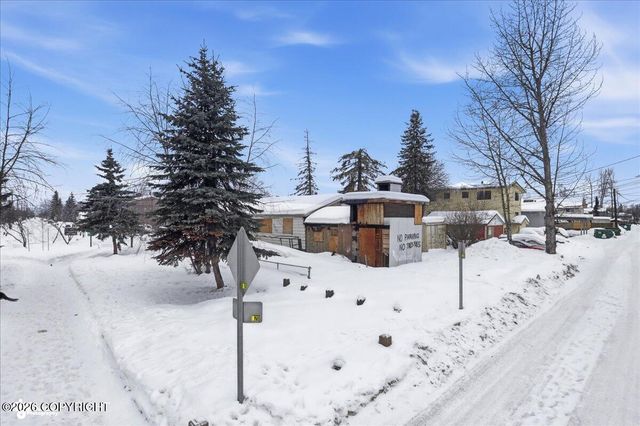 4401 Peterkin Avenue, Anchorage, AK 99508