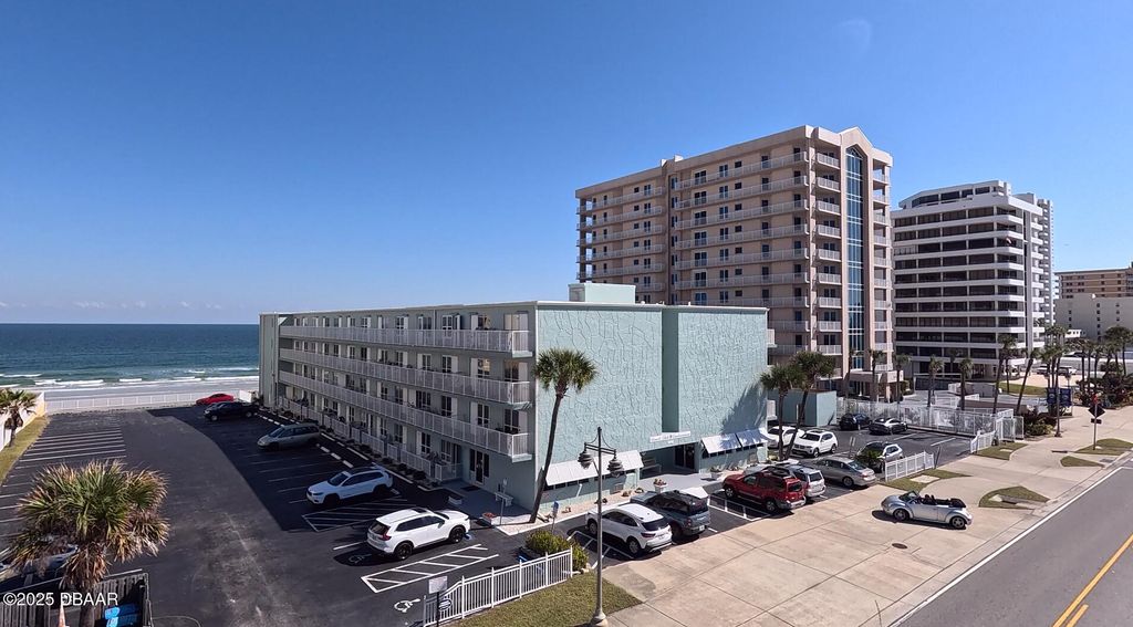 3727 S Atlantic Ave Unit 225, Daytona Beach, FL 32118