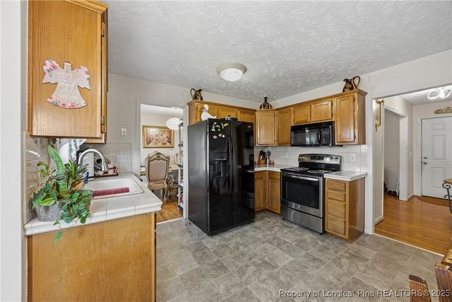 1154 Helmsley Drive, Fayetteville, NC 28314