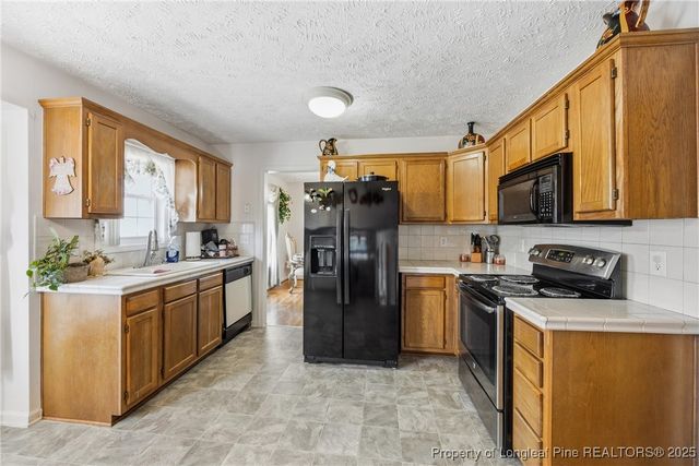 1154 Helmsley Drive, Fayetteville, NC 28314