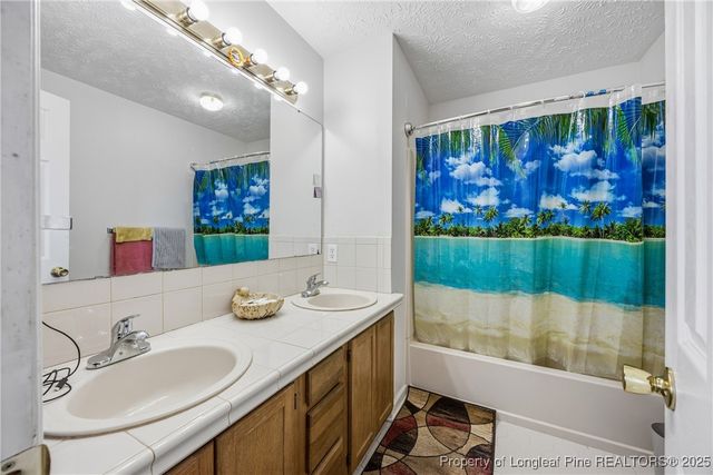 1154 Helmsley Drive, Fayetteville, NC 28314