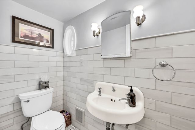 190 Porters Bluff Rd, Clarksville, TN 37040