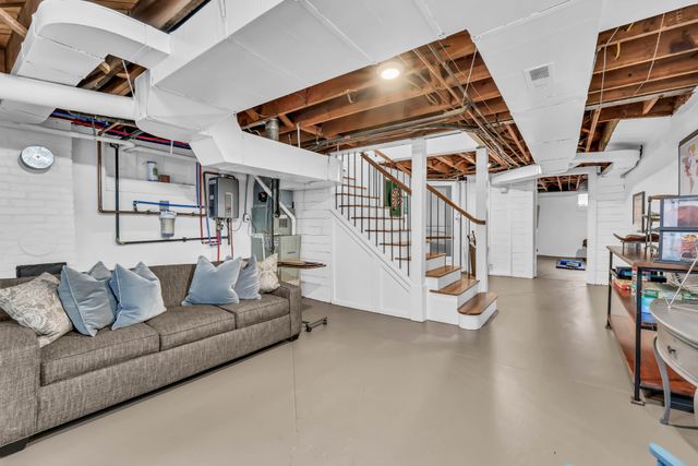 190 Porters Bluff Rd, Clarksville, TN 37040