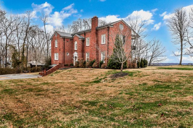 190 Porters Bluff Rd, Clarksville, TN 37040