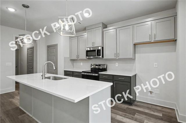 4355 Fern River Bend 34, Norcross, GA 30093