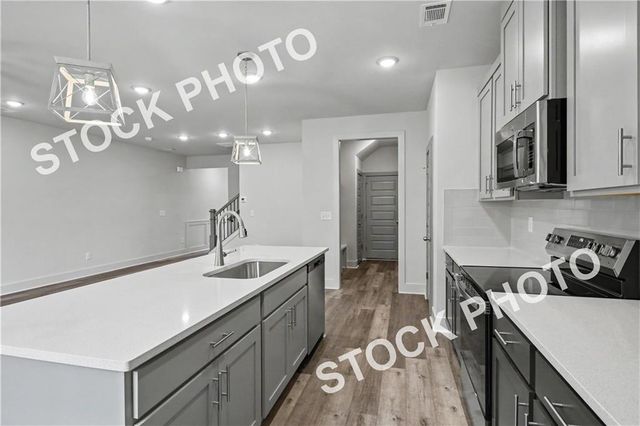 4355 Fern River Bend 34, Norcross, GA 30093