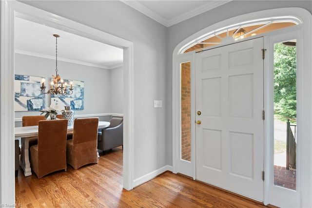 5021 Meadow Hill Court, Winston-salem, NC 27106